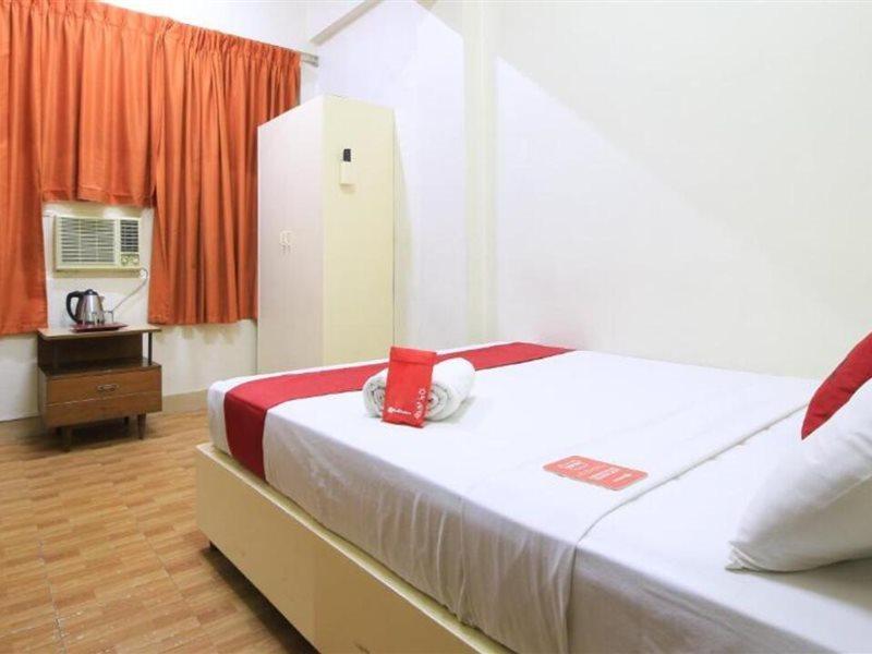 Reddoorz Plus @ Chinatown Binondo Manila Exteriör bild