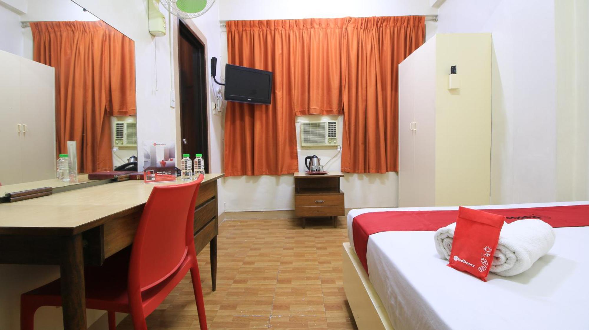 Reddoorz Plus @ Chinatown Binondo Manila Exteriör bild