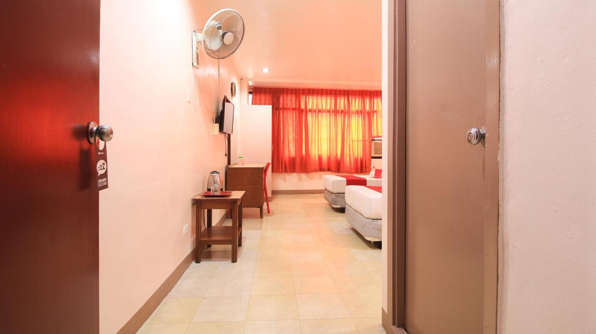 Reddoorz Plus @ Chinatown Binondo Manila Exteriör bild