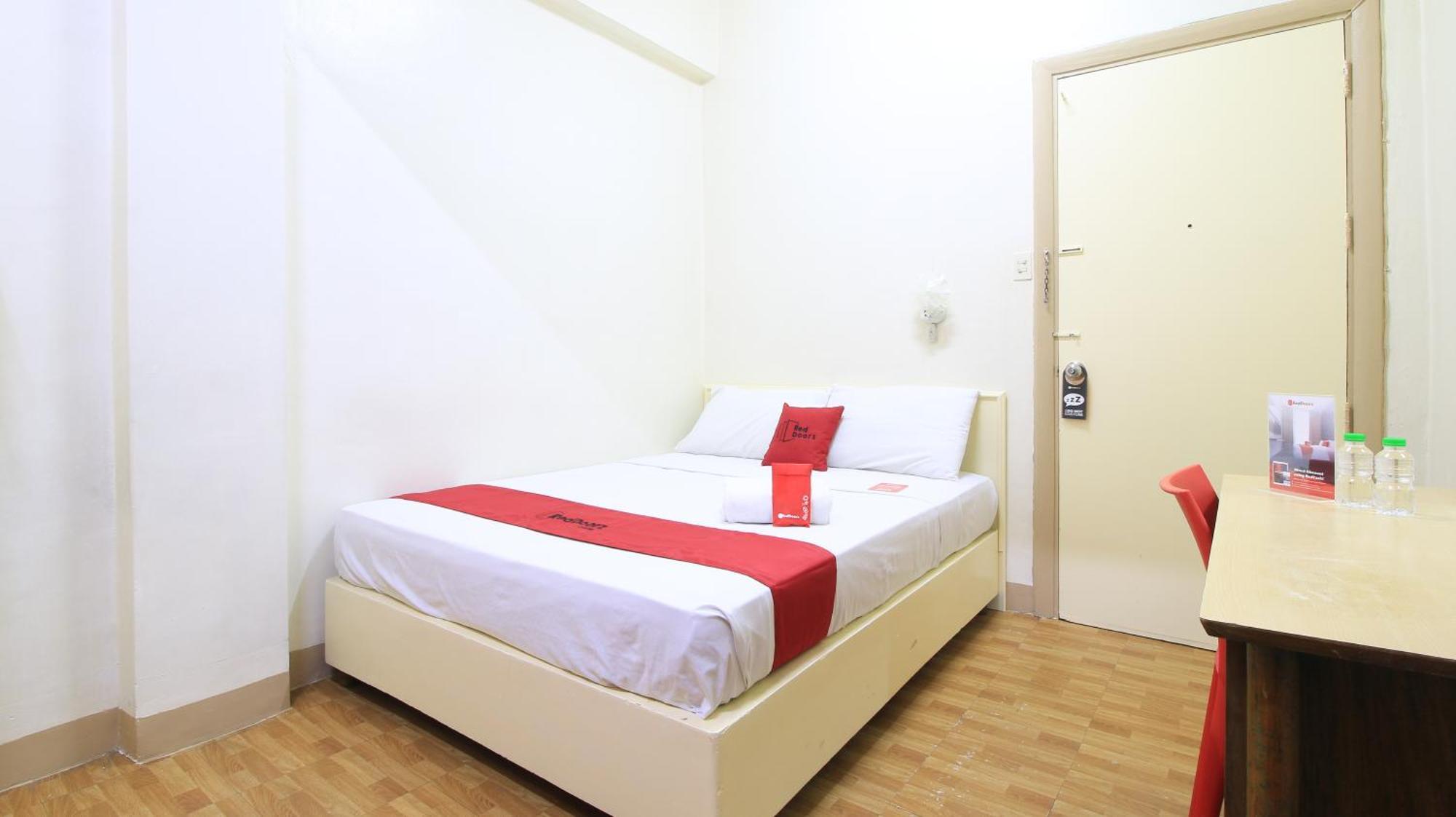 Reddoorz Plus @ Chinatown Binondo Manila Exteriör bild