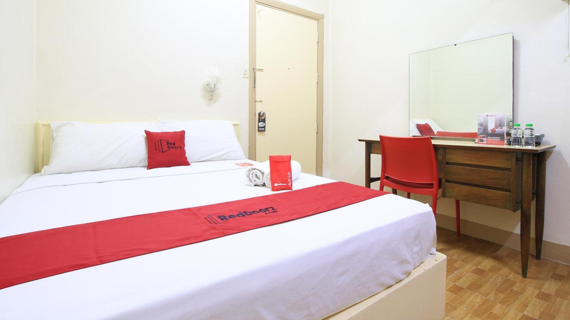 Reddoorz Plus @ Chinatown Binondo Manila Exteriör bild