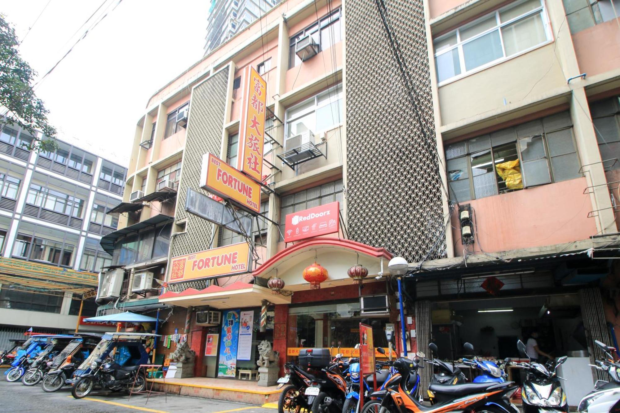 Reddoorz Plus @ Chinatown Binondo Manila Exteriör bild