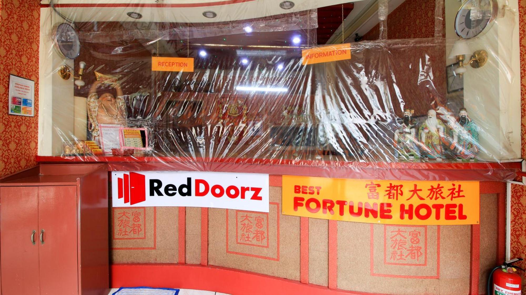 Reddoorz Plus @ Chinatown Binondo Manila Exteriör bild
