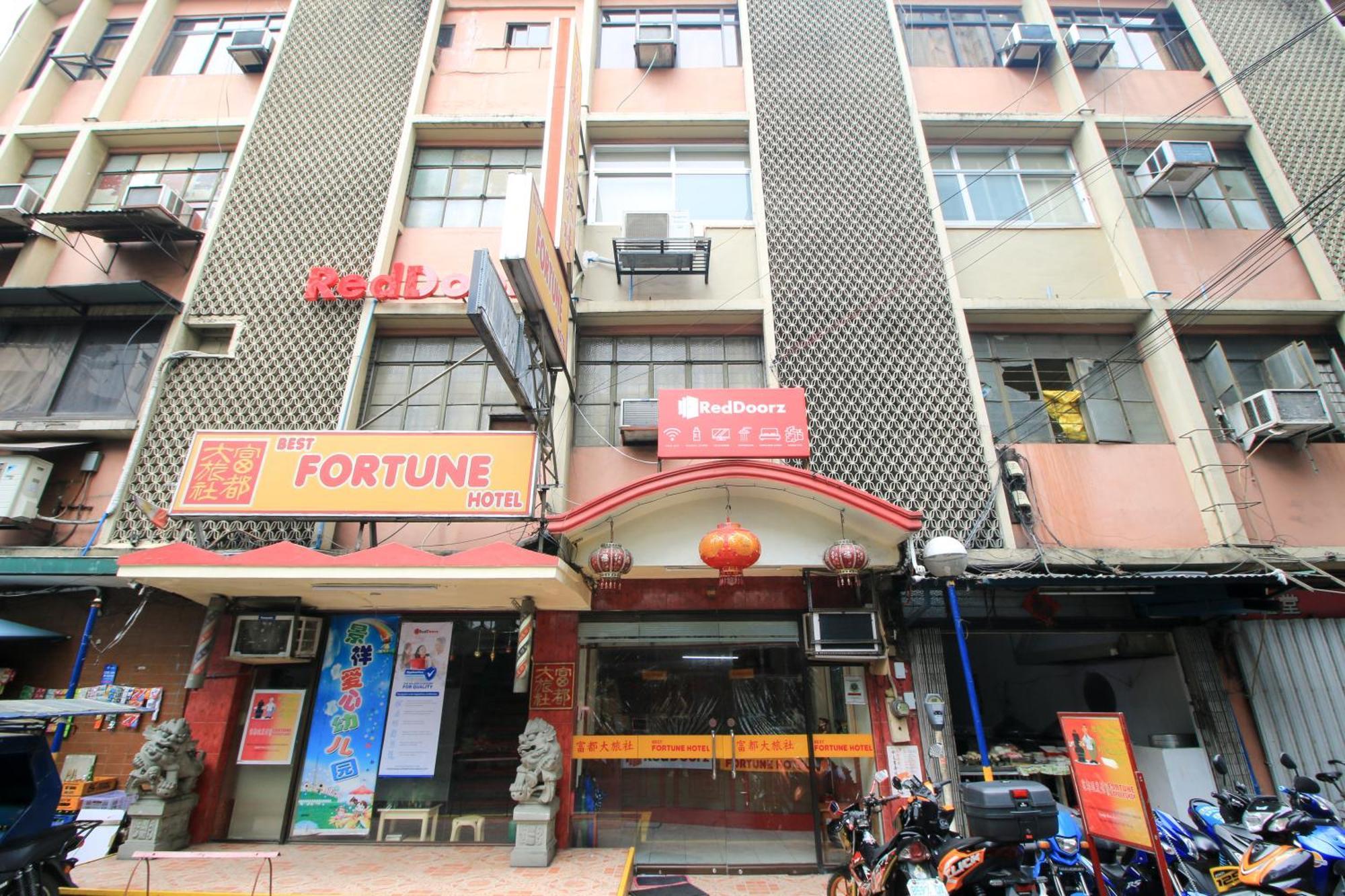 Reddoorz Plus @ Chinatown Binondo Manila Exteriör bild